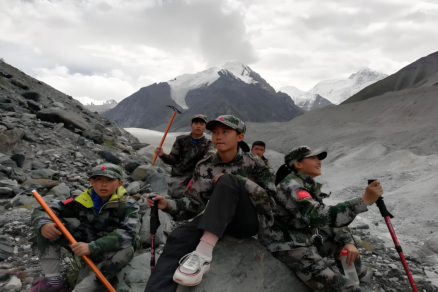 深圳鐵軍少年活動營